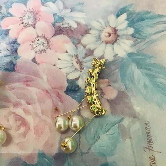 Woman fashion earrings light luxury tassels pearl And gold earrings for women - Picture 6 of 9